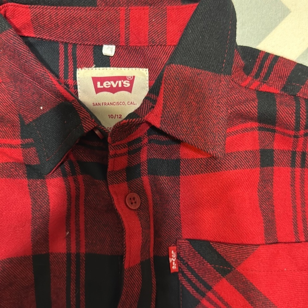 Levi’s boys plaid flannel shirts size 10/12 - Picture 5 of 9